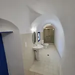 Cave Vila Mesariá