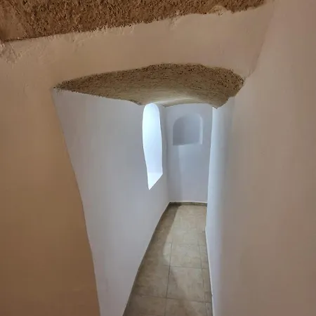 Luxury Cave Mesaria