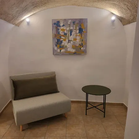 Villa Luxury Cave