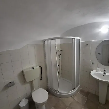Luxury Cave Villa Mesaria
