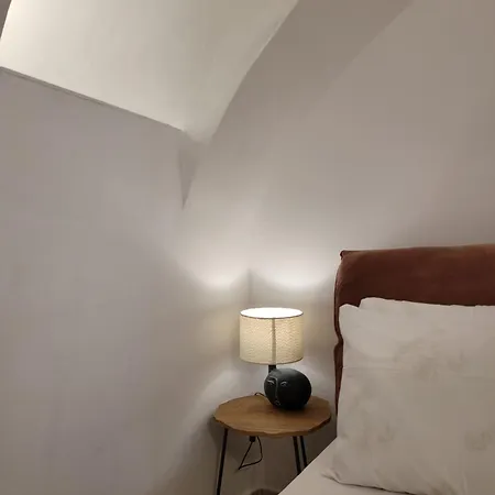 Luxury Cave Villa Messaria (Santorini)
