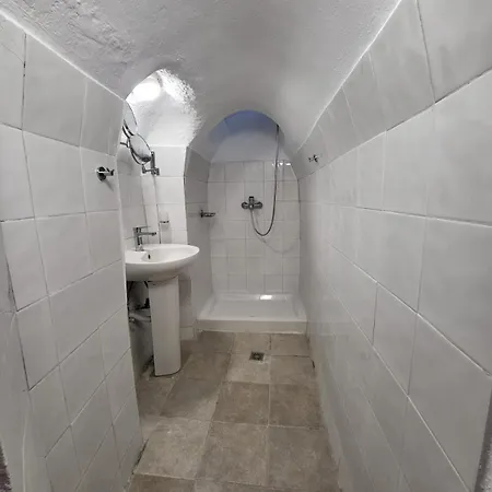 Luxury Cave